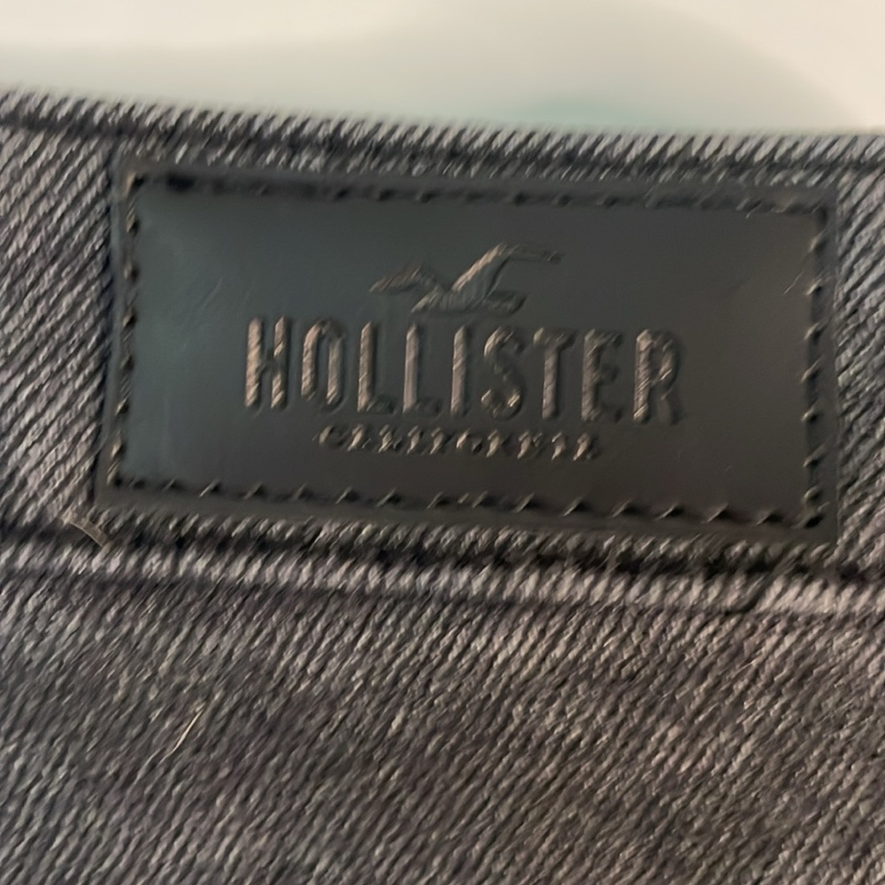 NWT Hollister Ultra High Rise Mom Short 3” Size 11‎ - Picture 5 of 10